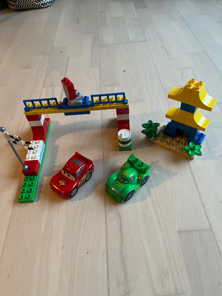 Lego Cars LEGO DUPLO 5819 med 2