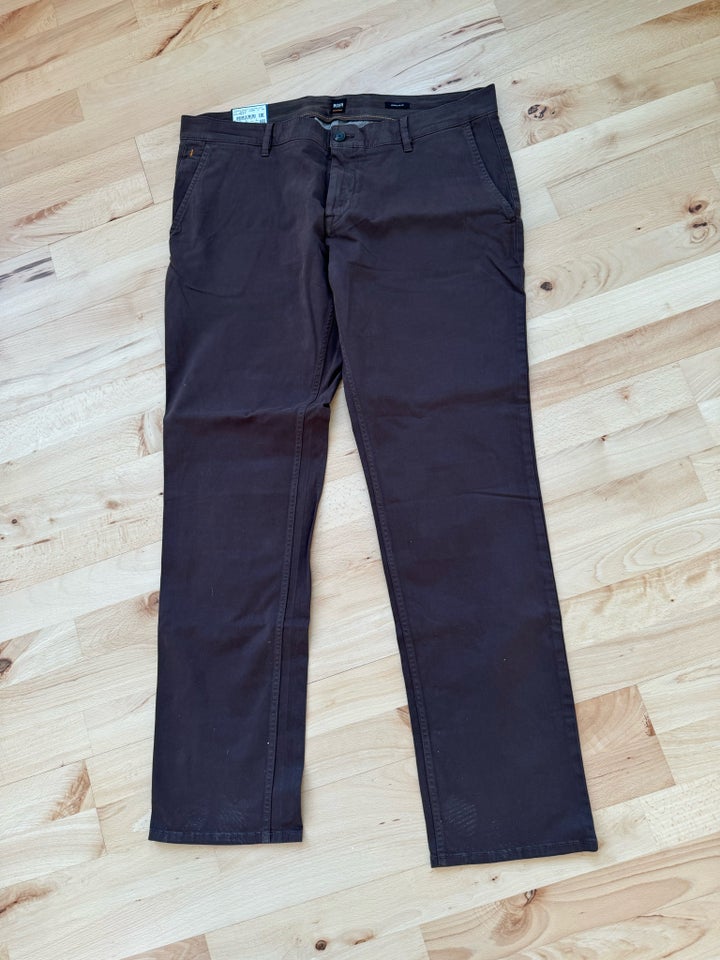 Chinos, Hugo boss , str. 38