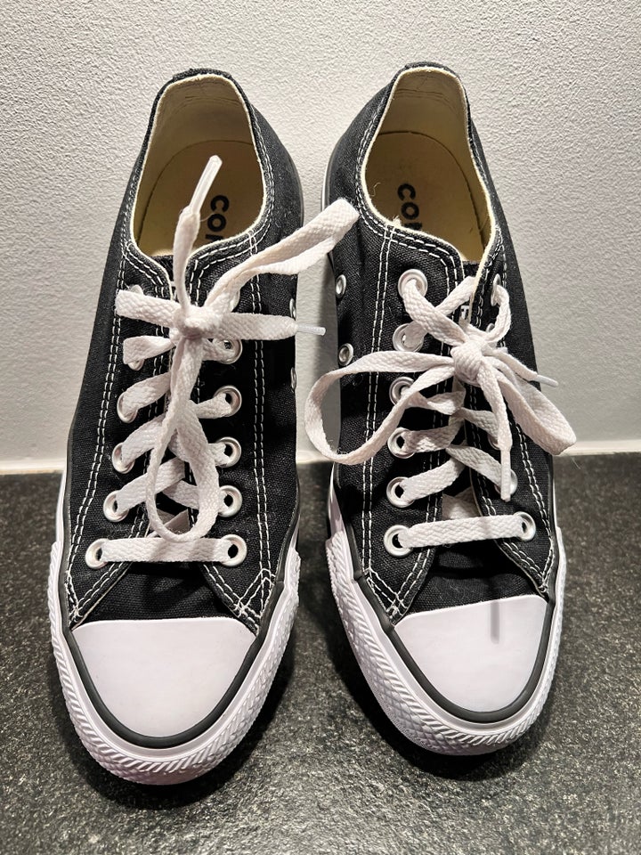 Sneakers Converse str 375