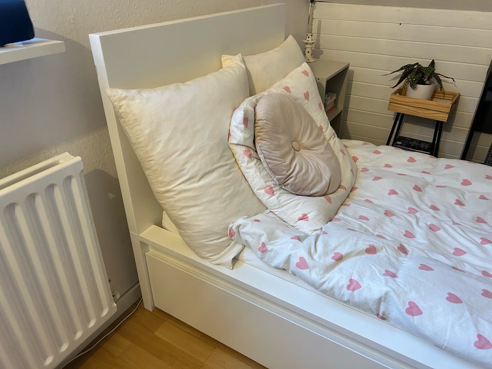 Sengeramme, Ikea, b: 90 l: 200 h: 38