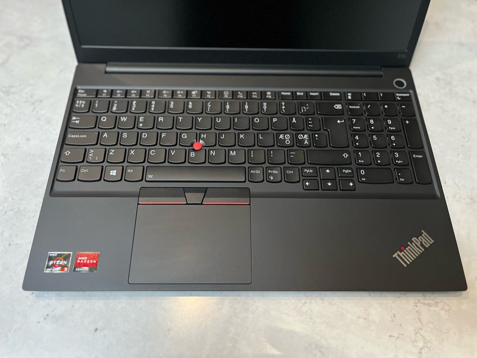 Lenovo Thinkpad E15 Gen 2, Perfekt