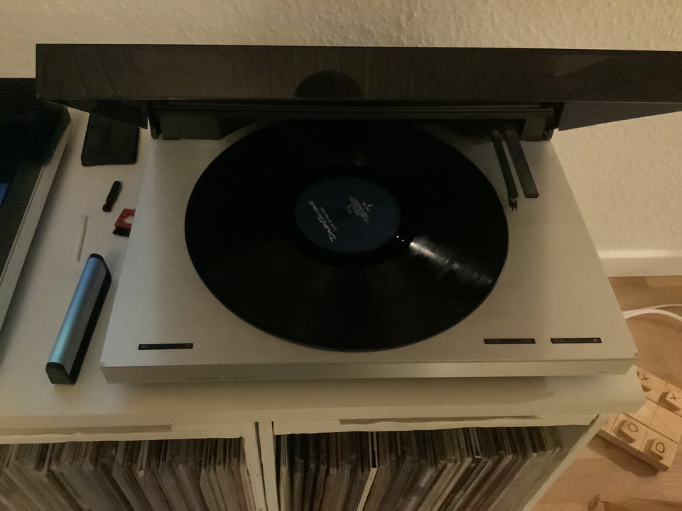 Stereoanlæg , Bang  Olufsen, 700