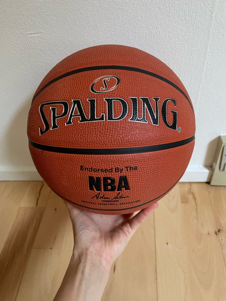 Basketball, Spalding