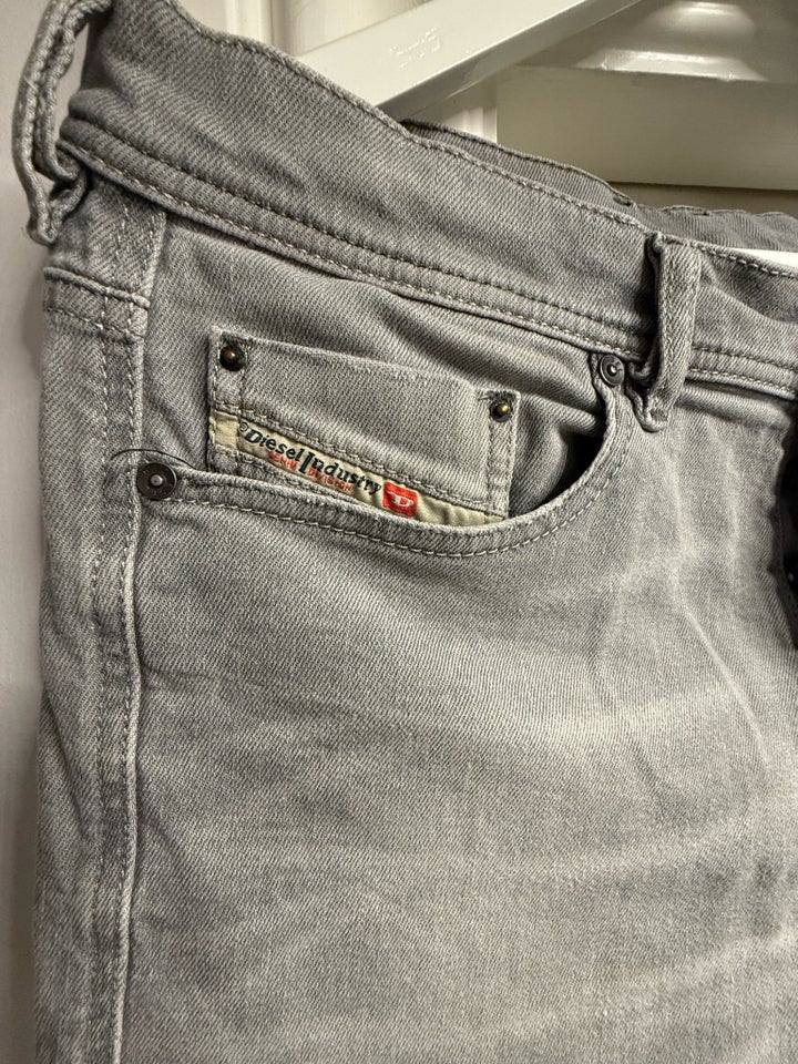 Jeans, Diesel , str. 32