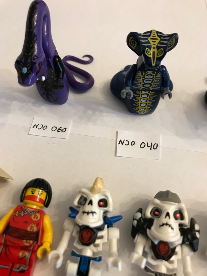 Lego Ninjago Diverse minifigurer