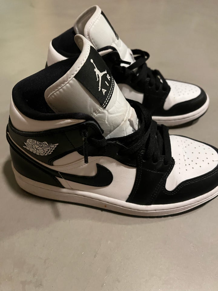 Sneakers, str. 38,5, NIKE Jordan