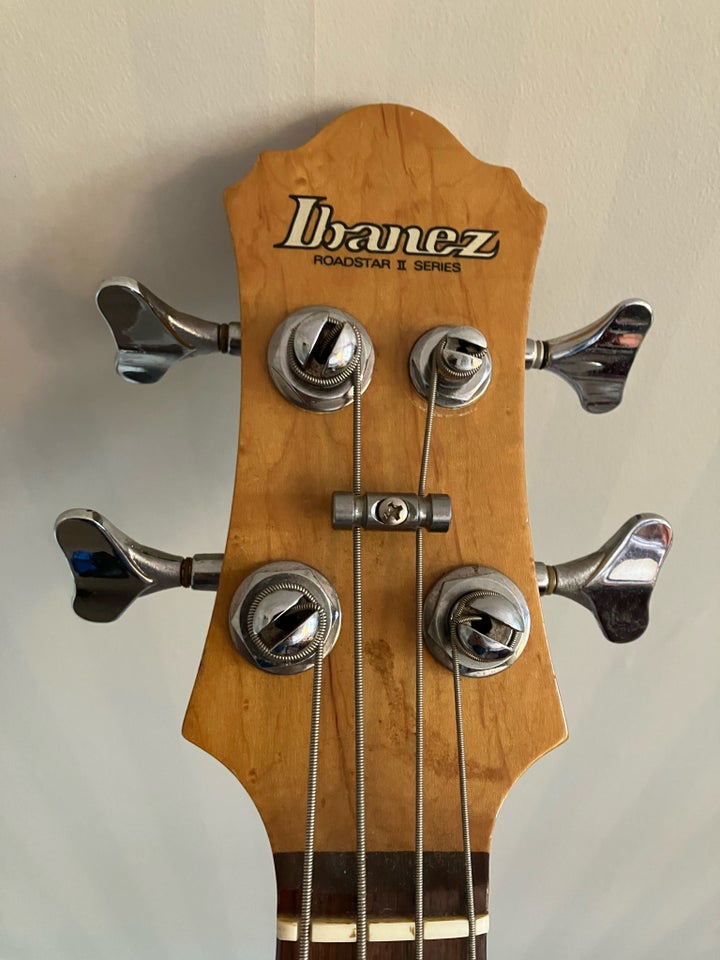 Elbas, Ibanez Roadstar ll