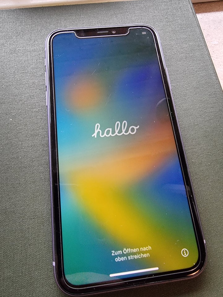 iPhone 11, 64 GB, God