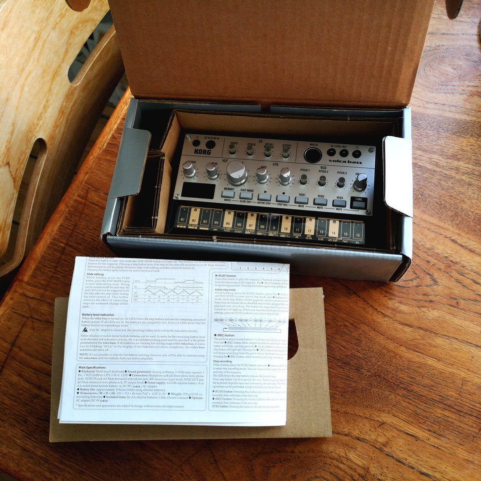 Andet, Korg Volca Bass