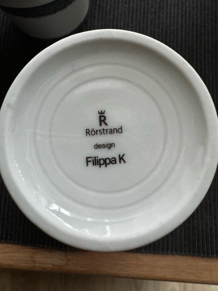 Porcelæn, 4 krus/kopper,