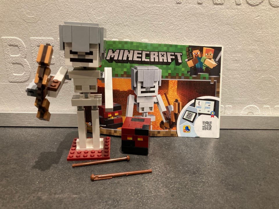 Lego Minecraft 21141