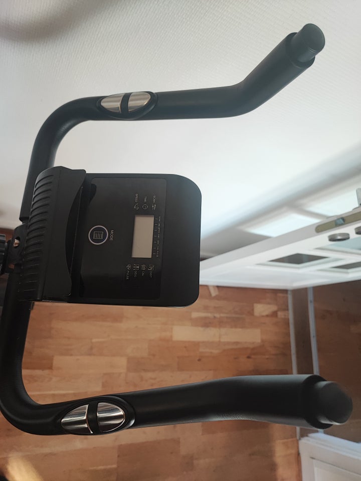 Motionscykel, Inshape FB500