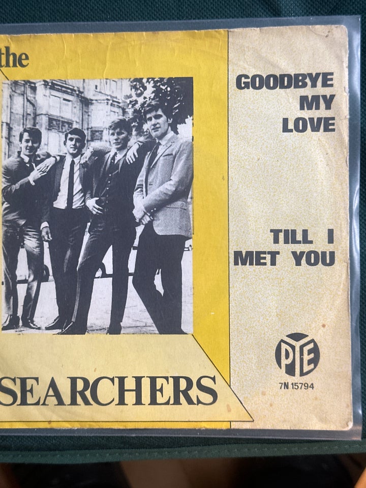 Single, The searchers