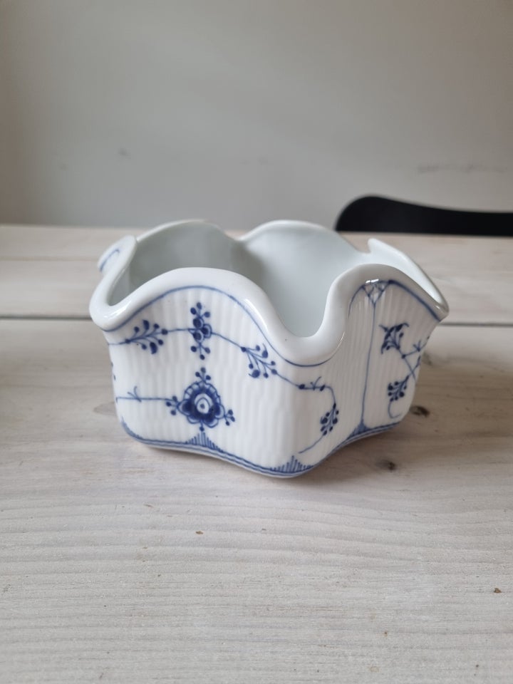 Porcelæn, Æggekumme, Royal