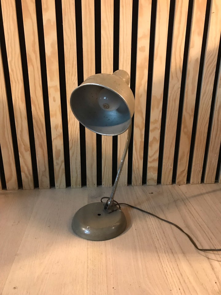 Skrivebordslampe