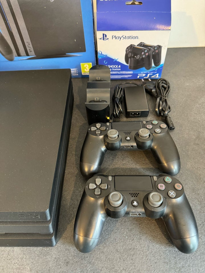 Playstation 4 Pro 1TB Jet Black