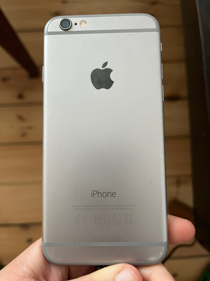 iPhone 6, 64 GB, sort