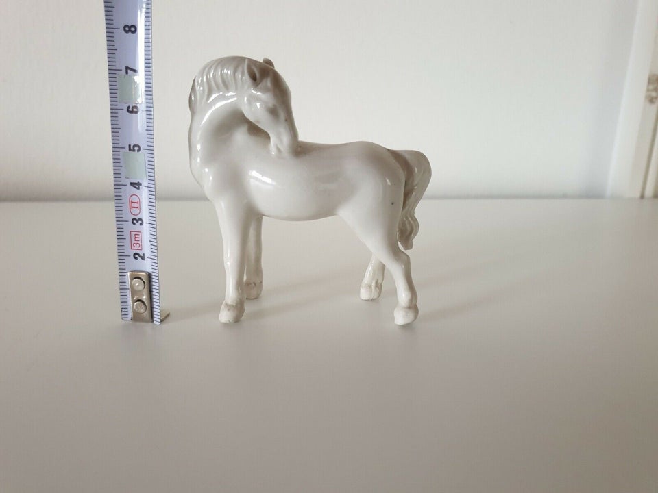 Porcelæns hest