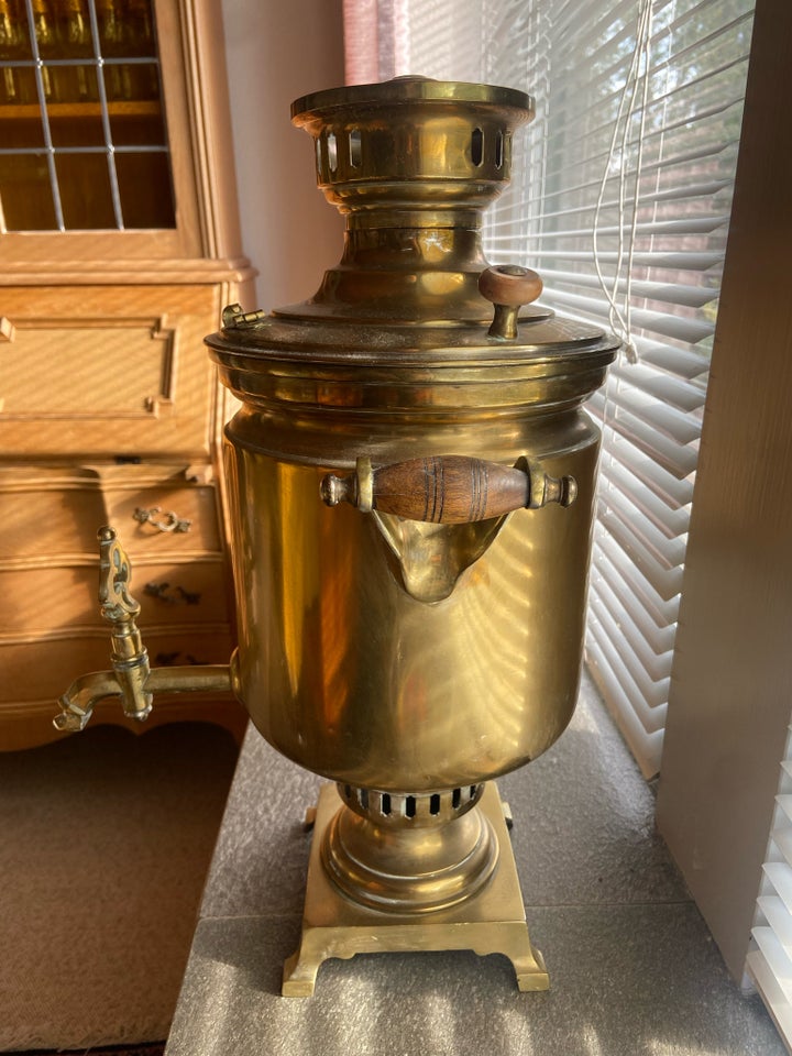 Samovar, Ukendt