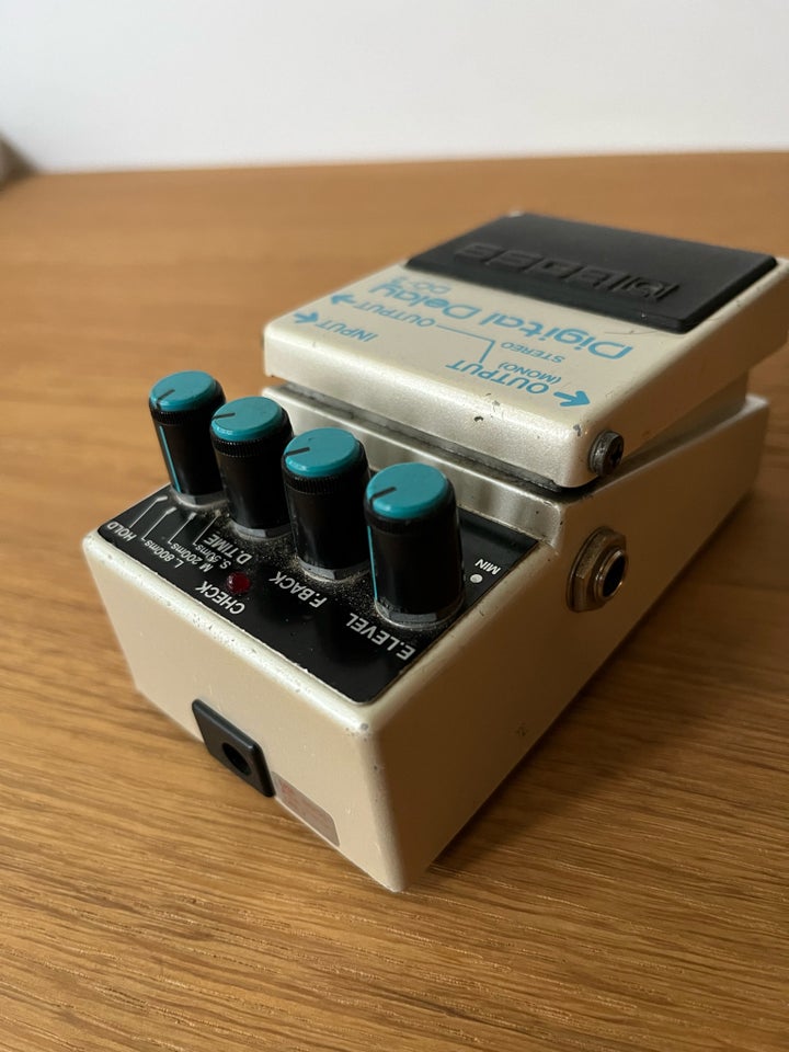 Delay, Boss DD-2