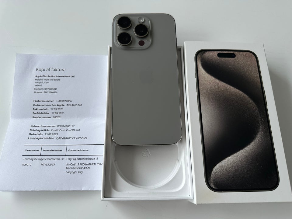 iPhone 15 Pro, 256 GB, Perfekt