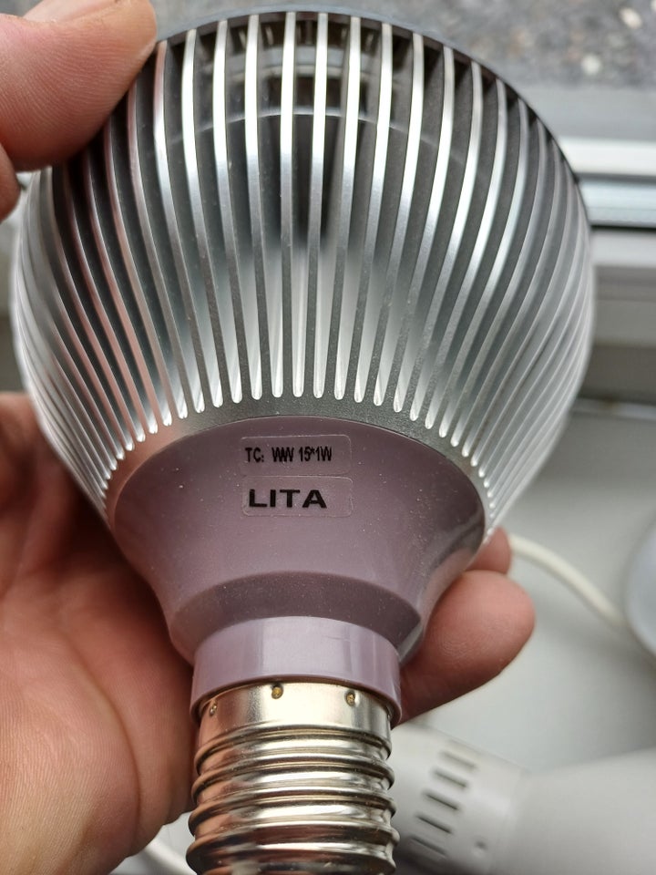 Anden loftslampe Lita industri