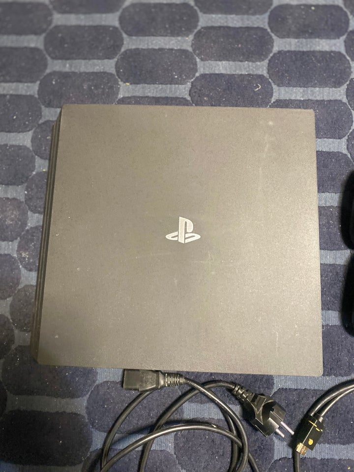 Playstation 4 Pro, Ps4 Pro, God