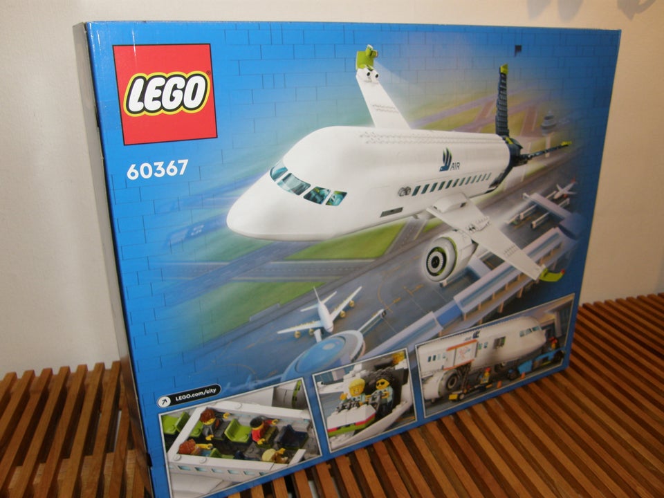 Lego City, 60367 Passagerfly