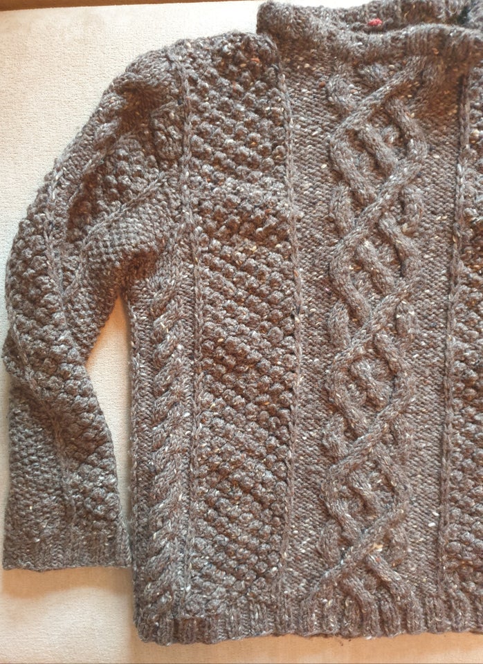 Sweater Striktrøje Isager