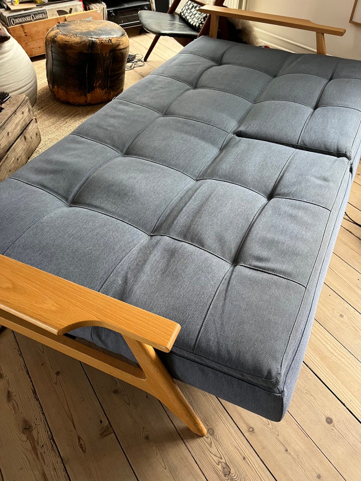 Sovesofa, Innovation Living Frej