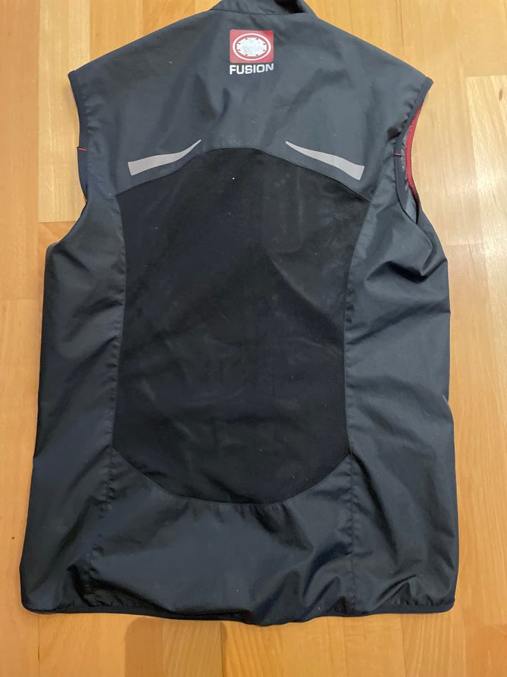 Cykeltøj, Veste, singlet