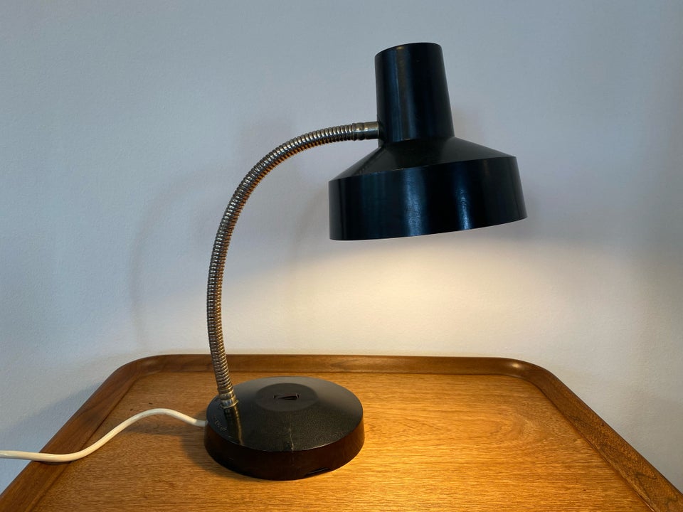 Skrivebordslampe, Tysk Bauhaus