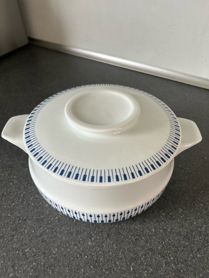 Keramik, Fad , Lyngby porcelæn