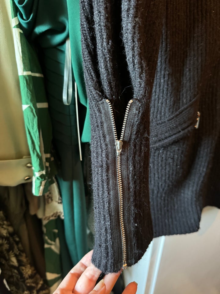 Cardigan, Malene Birger, str. 42