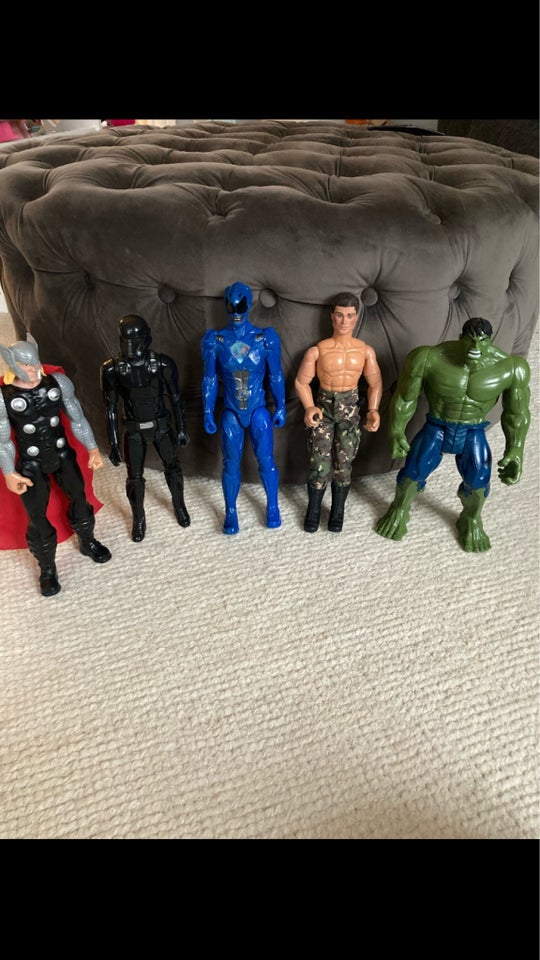 Figurer, Store Marvel figurer,