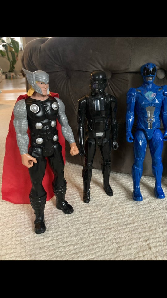 Figurer, Store Marvel figurer,