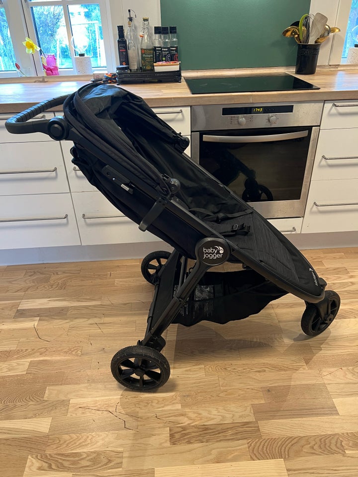 Babyjogger, Baby Jogger City mini