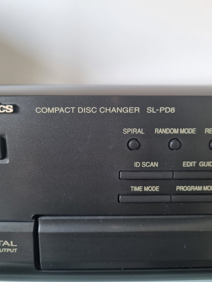 CD afspiller, Technics, SL-PD8