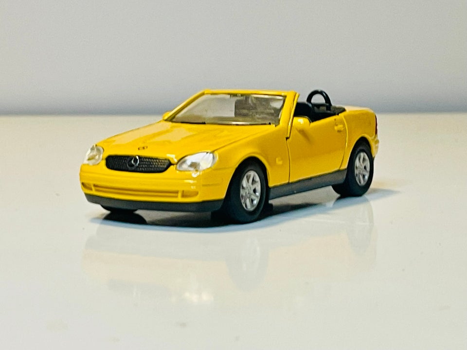 Modelbil, Welly Mercedes-Benz