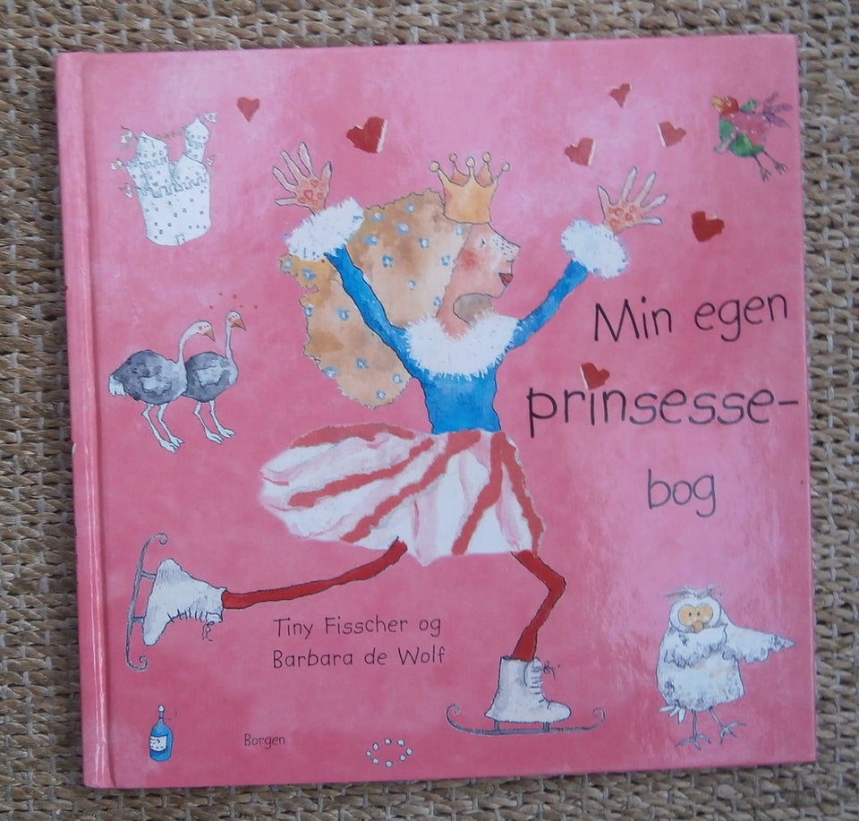 Min egen prinsessebog, Tiny