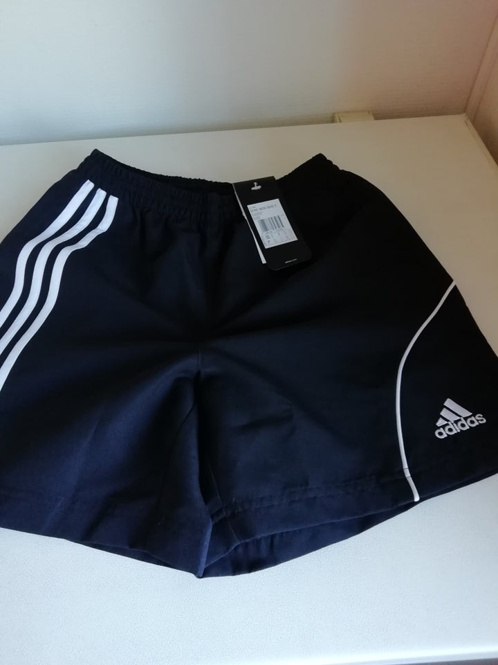 Shorts, sportsshorts, Adidas