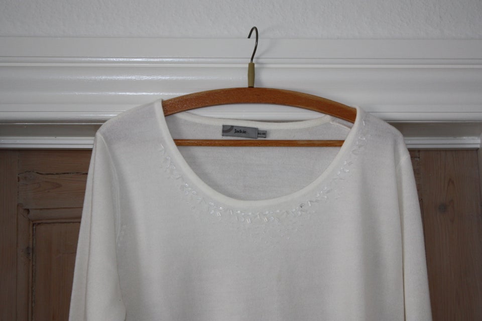 Sweater, Jackie, str. 44