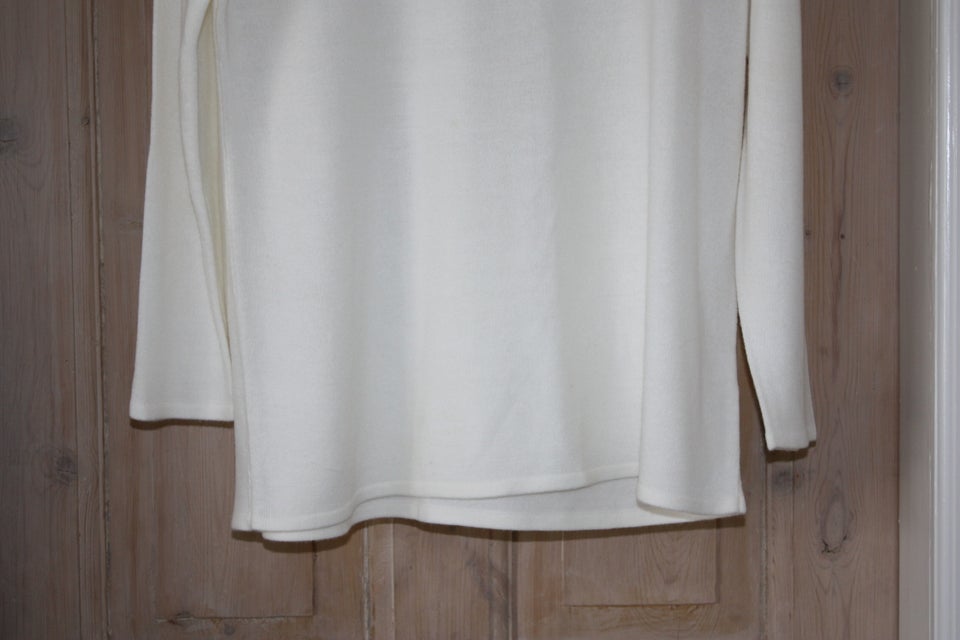 Sweater, Jackie, str. 44