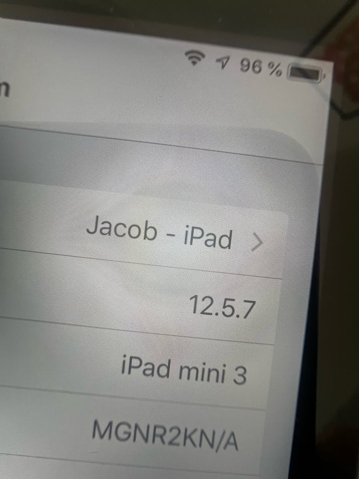 iPad mini 3 16 GB sort