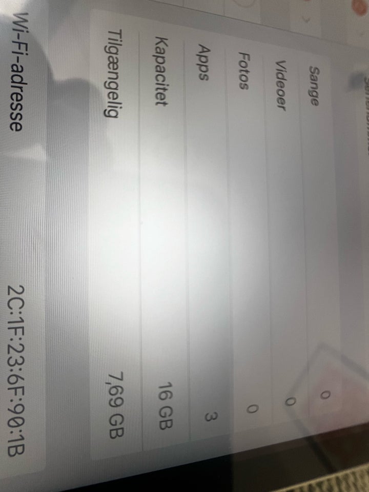 iPad mini 3 16 GB sort