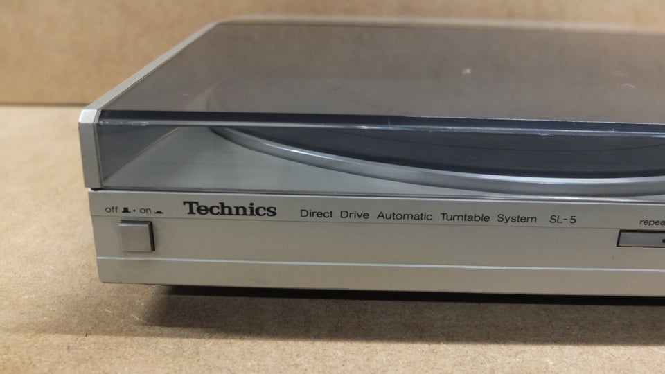 Pladespiller, Technics, SL-5 + P24