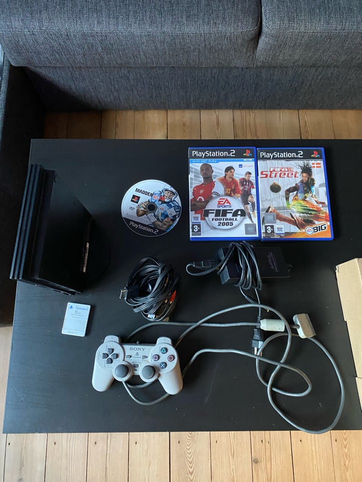 Playstation 2, SCPH-70004, God