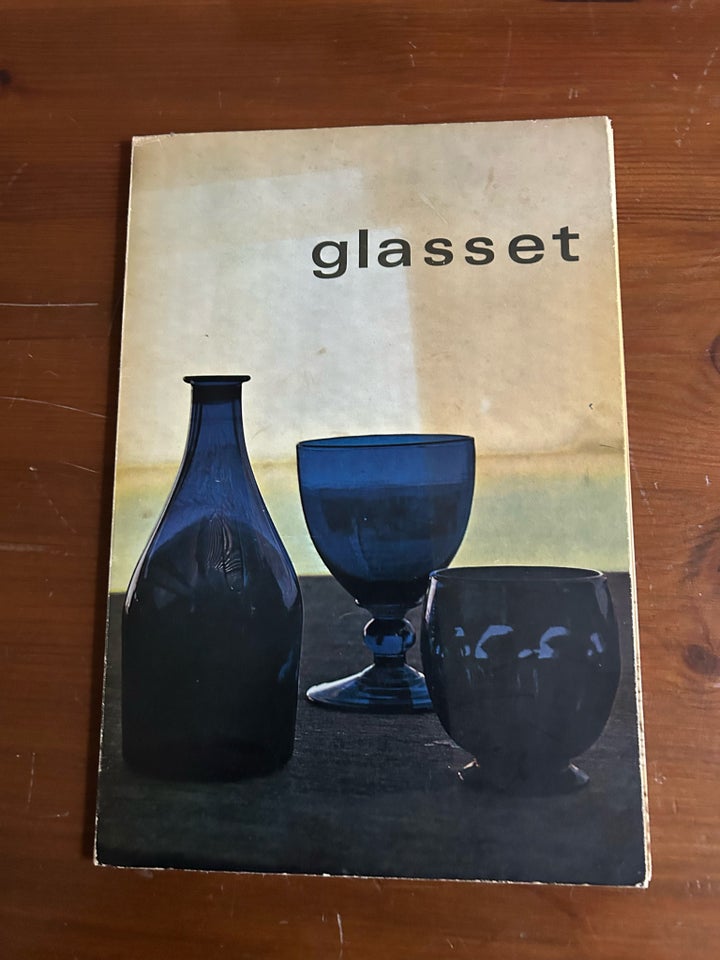 Glasset