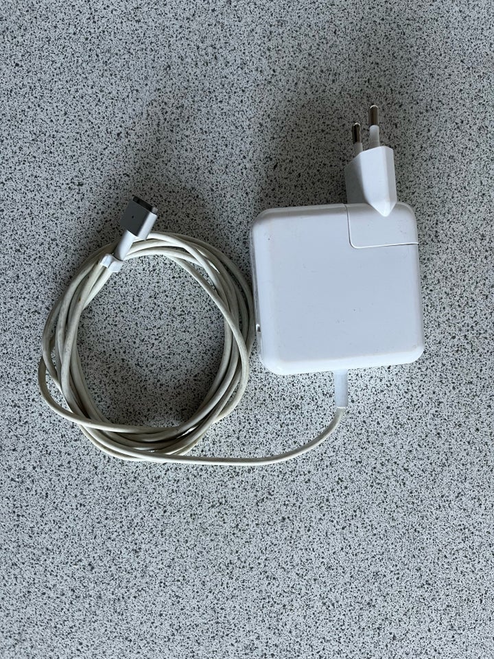 Adapter