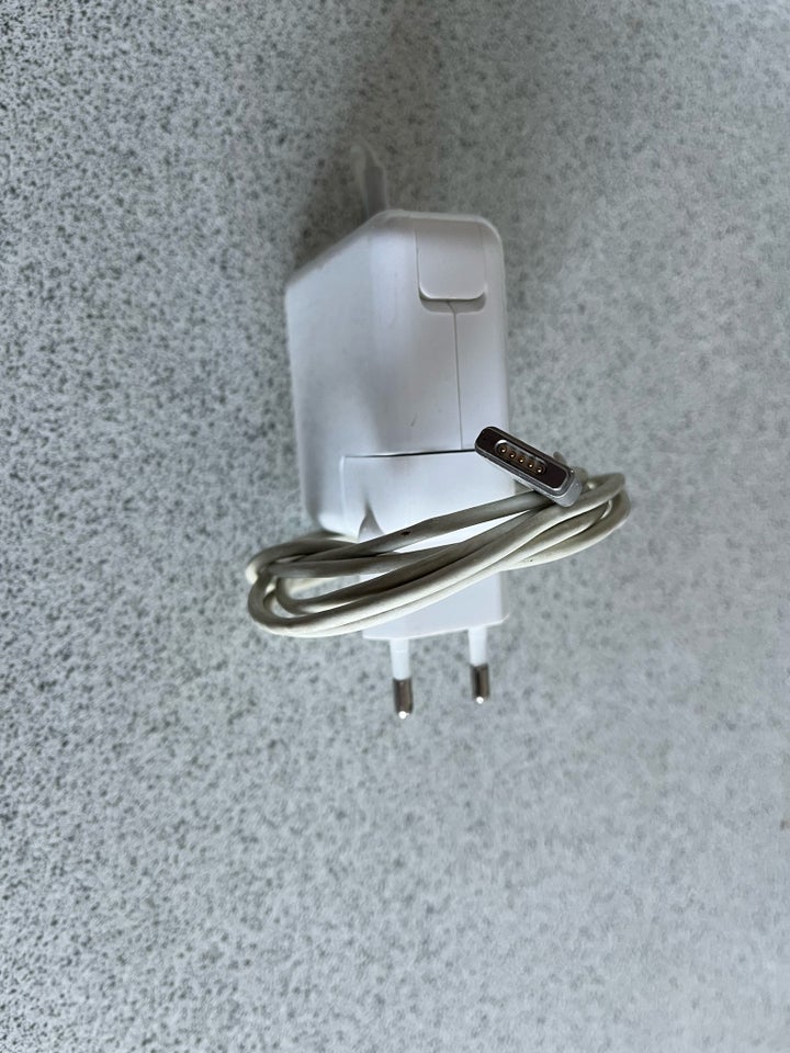 Adapter